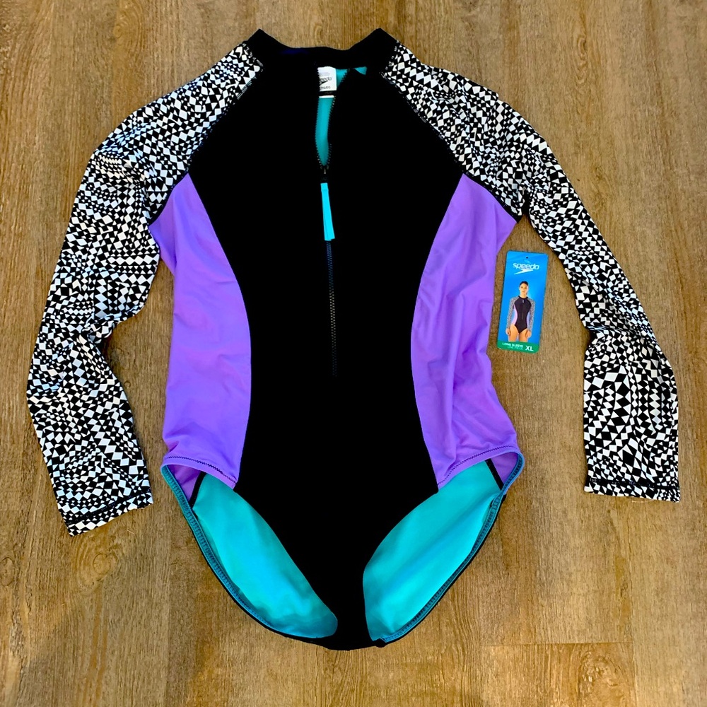 Woman’s Speedo one piece long sleeve swim or paddle board suit szXL